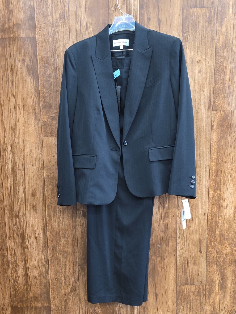 NWT Jones Of New York Wome's Two-Piece Work/Dress Suit